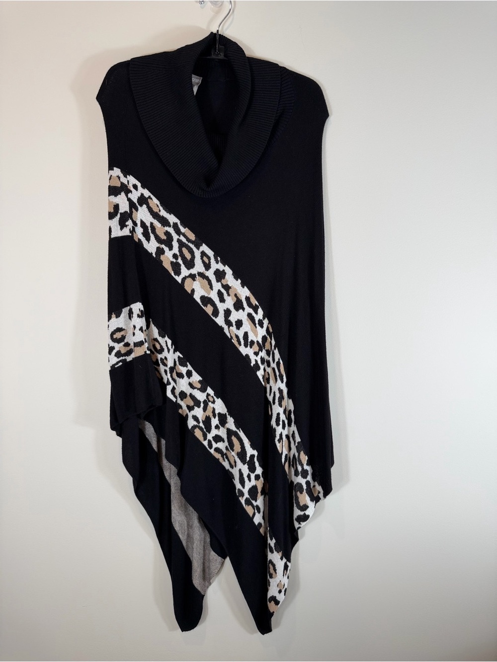 Chico's Black Ribbed Cowl Neck Leopard Print Cape S/M